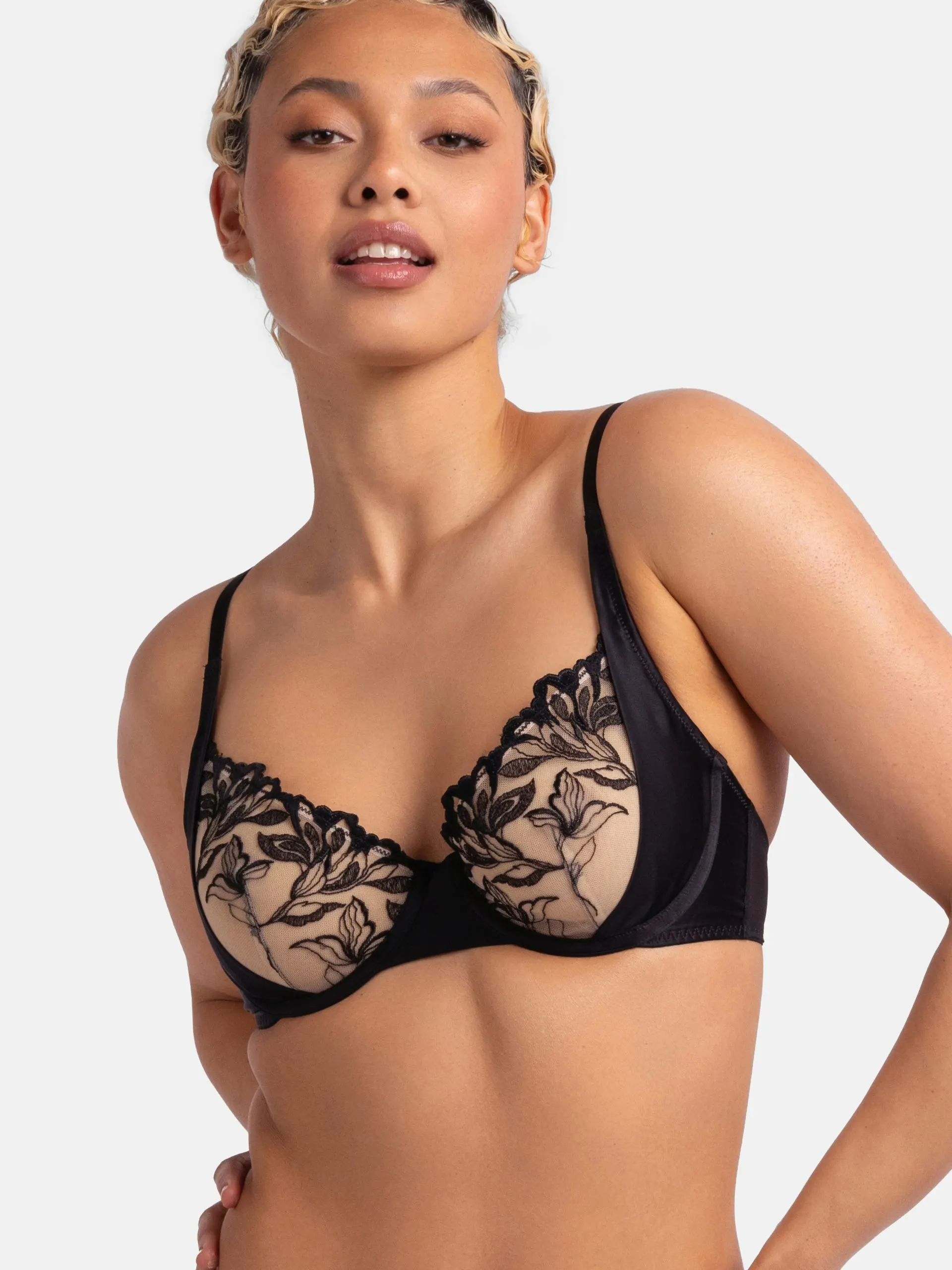 Бюстгальтер Araxie black FXWB0090EM023 Dorina