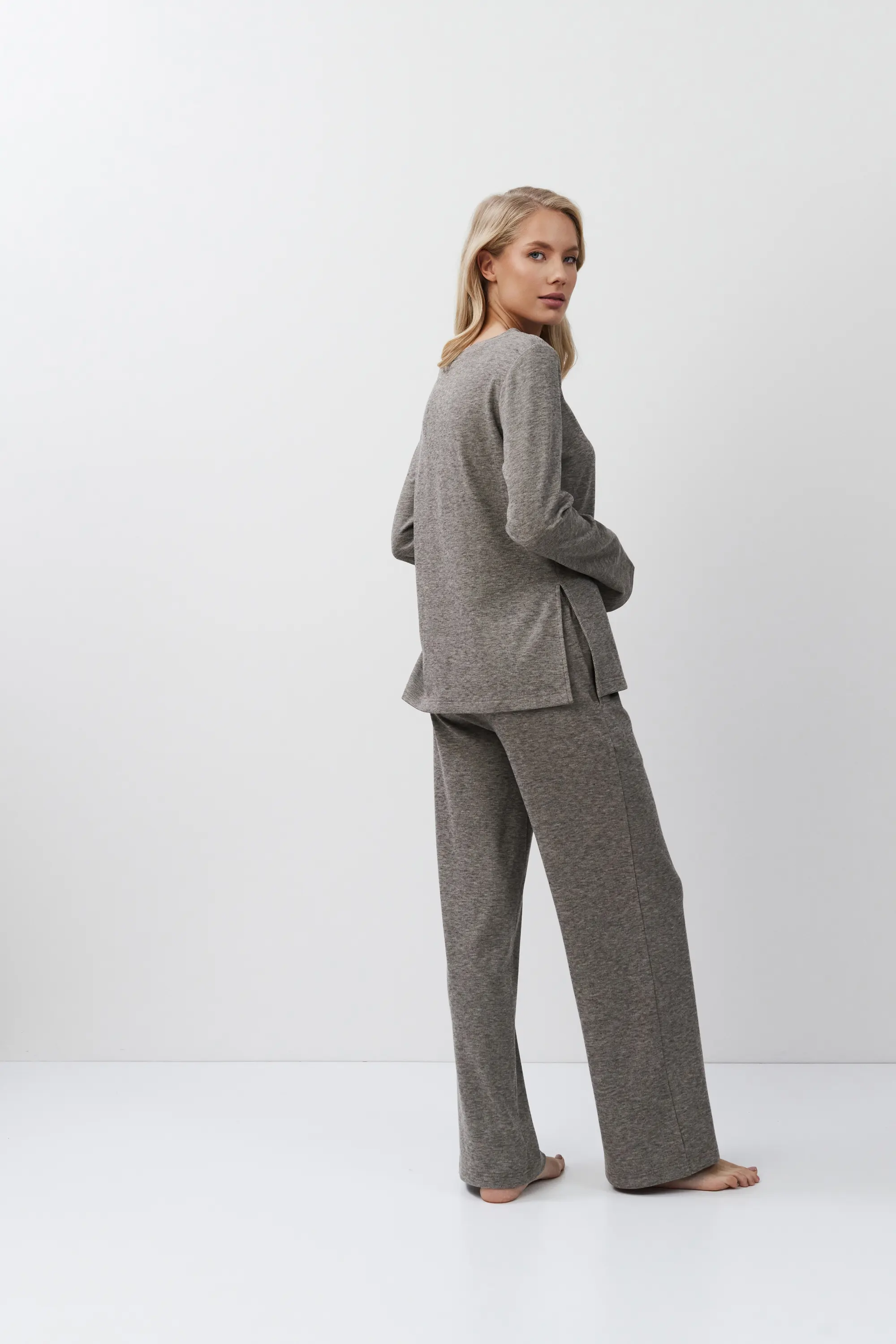 Костюм домашній Davina set brown Aruelle