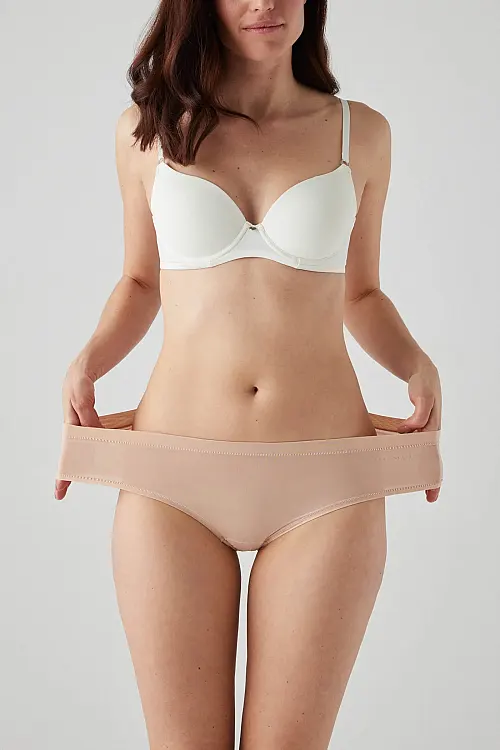 Труси nude 19696 Ysabel Mora, Іспанія