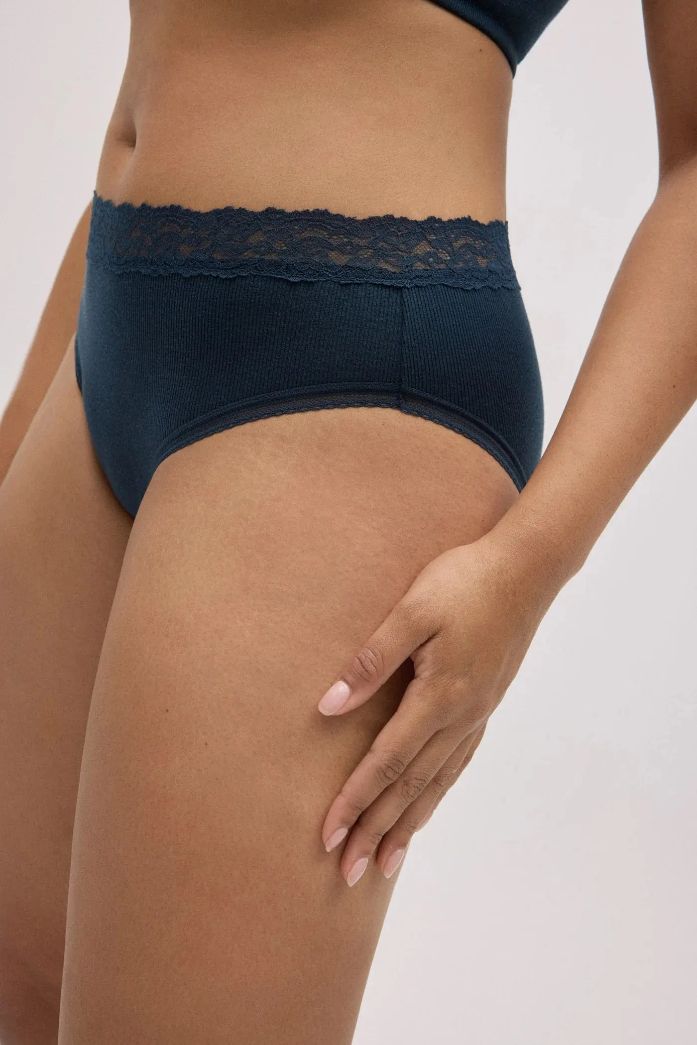 Труси shadow blue 10765 Ysabel Mora